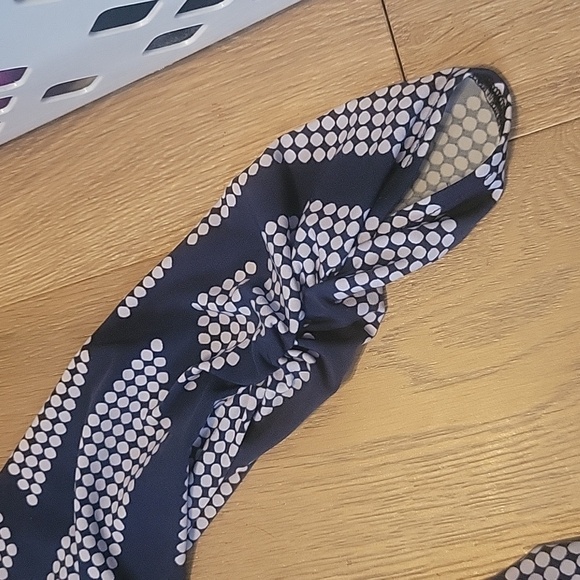 Alfani Navy Blue Patterned Top Size OX - Picture 2 of 4